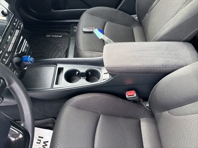 2019 Toyota Prius LE AWD-e