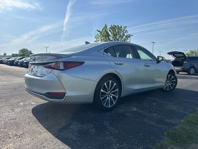 2019 Lexus ES 300h