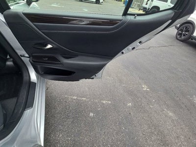 2019 Lexus ES 300h