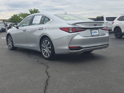 2019 Lexus ES 300h