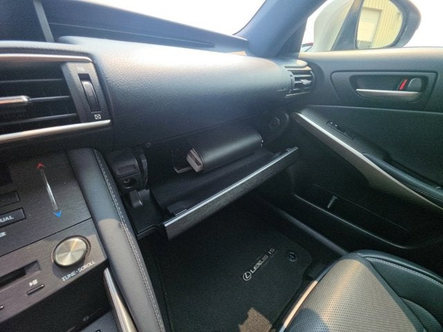 2019 Lexus IS 300