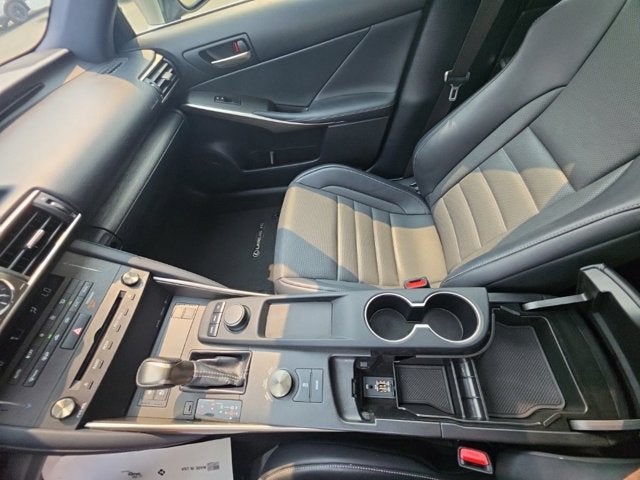 2019 Lexus IS 300