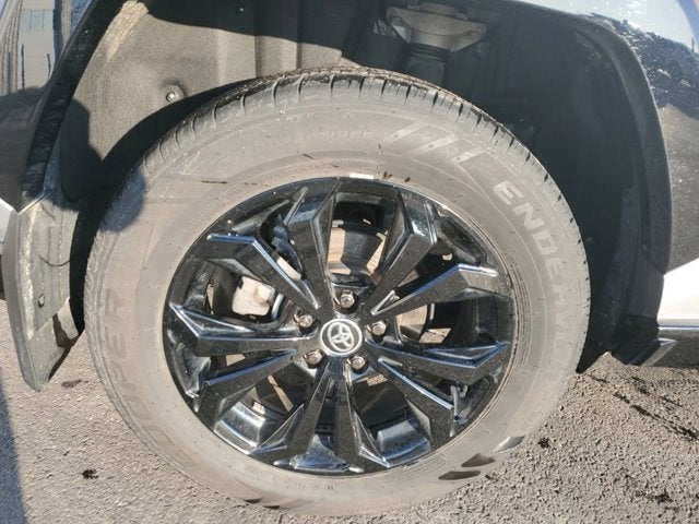 2022 Toyota RAV4 Hybrid SE