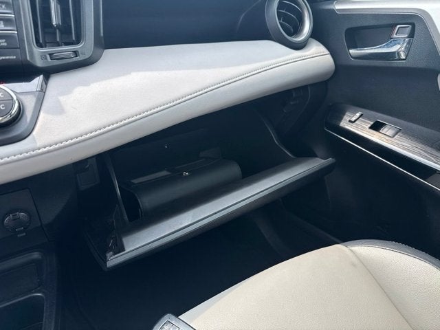 2016 Toyota RAV4 Hybrid Limited