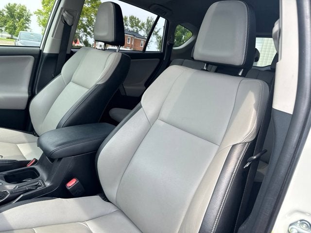 2016 Toyota RAV4 Hybrid Limited