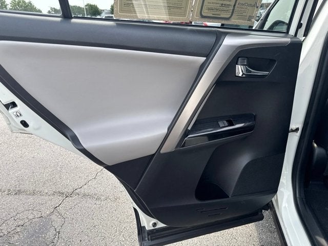 2016 Toyota RAV4 Hybrid Limited