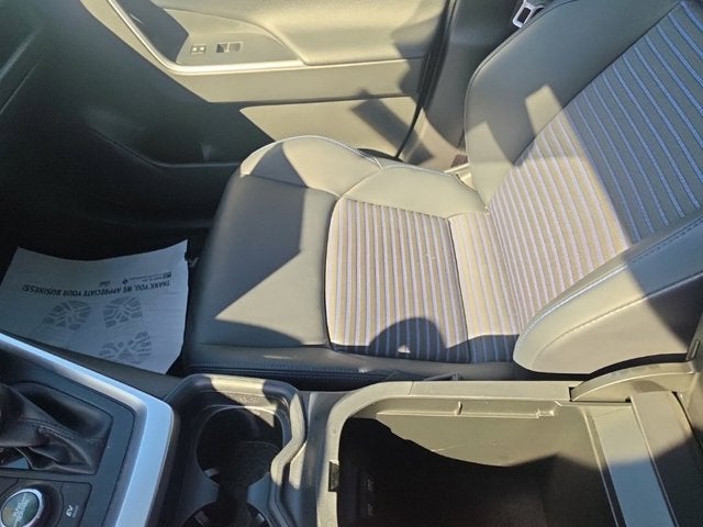 2020 Toyota RAV4 Hybrid XSE