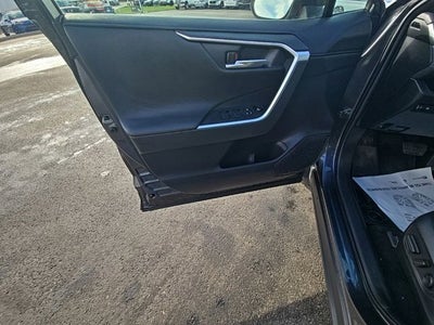 2019 Toyota RAV4 Hybrid XSE