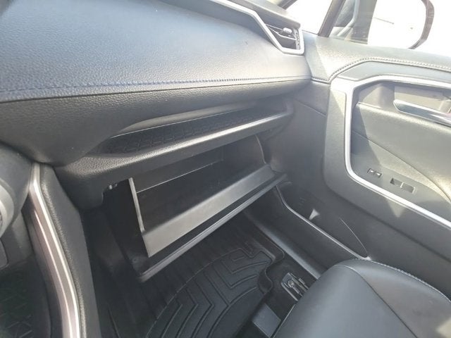 2019 Toyota RAV4 Hybrid XSE