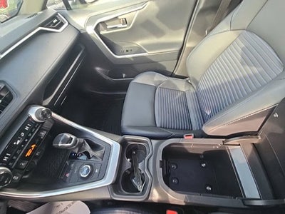 2019 Toyota RAV4 Hybrid XSE