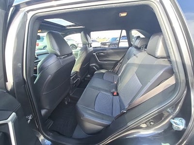 2019 Toyota RAV4 Hybrid XSE