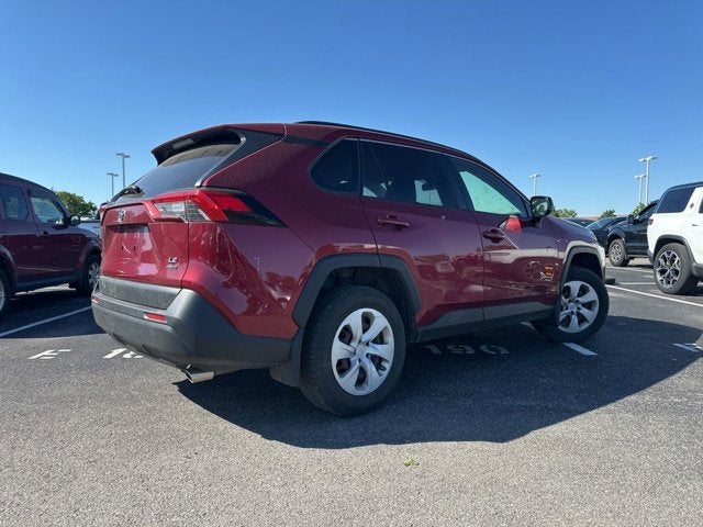 2019 Toyota RAV4 LE