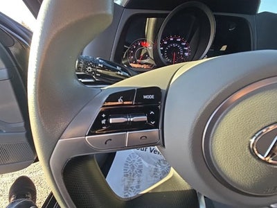 2022 Hyundai Elantra SE