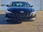 2022 Hyundai Elantra SE