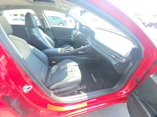 2023 Hyundai Elantra Limited