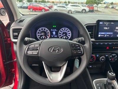 2022 Hyundai Venue SE