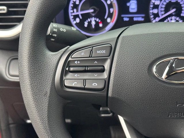 2022 Hyundai Venue SE