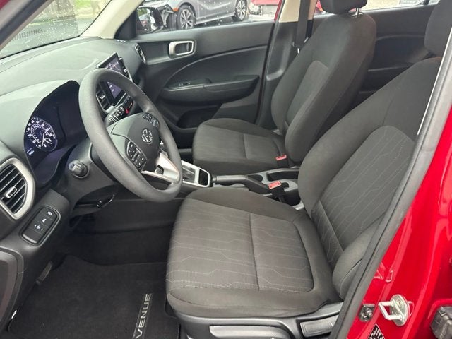 2022 Hyundai Venue SE