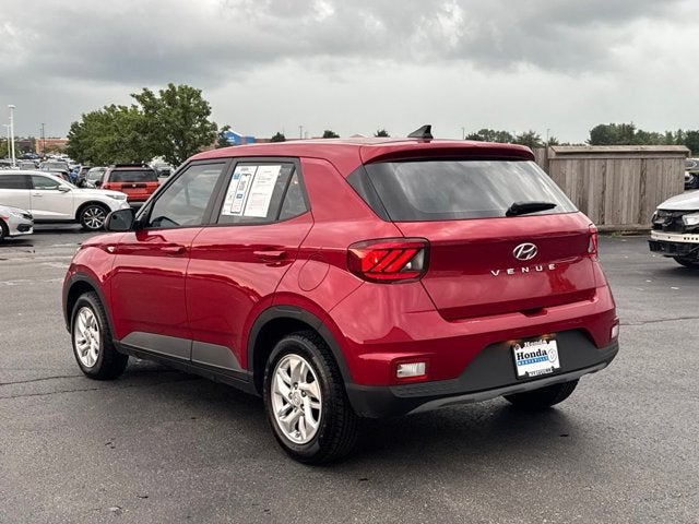 2022 Hyundai Venue SE
