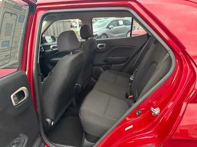 2022 Hyundai Venue SE