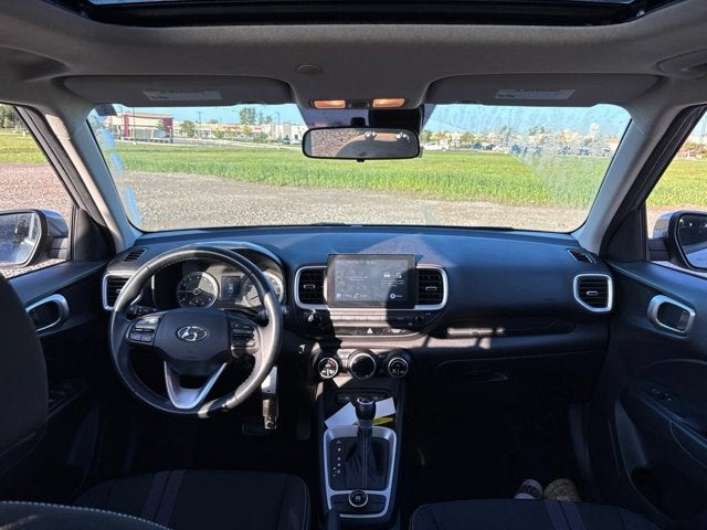 2022 Hyundai Venue SEL