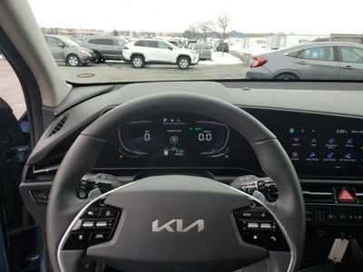 2023 Kia Niro SX Touring