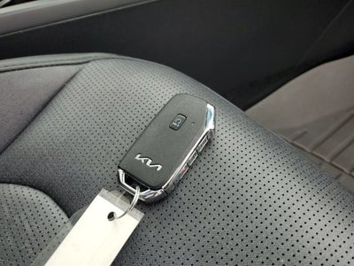 2023 Kia Niro SX Touring