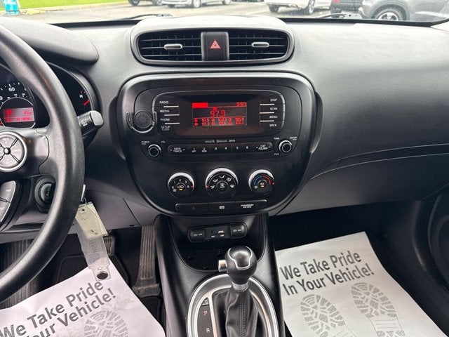 2015 Kia Soul Base