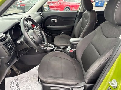 2015 Kia Soul Base