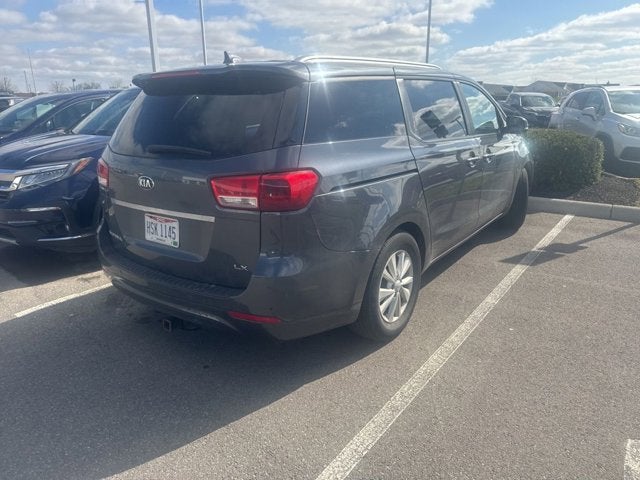 2017 Kia Sedona LX