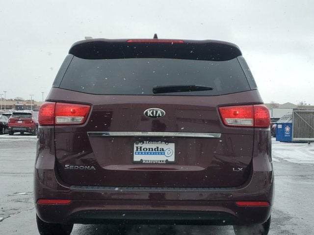 2016 Kia Sedona LX
