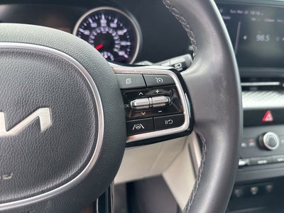 2024 Kia Carnival LX