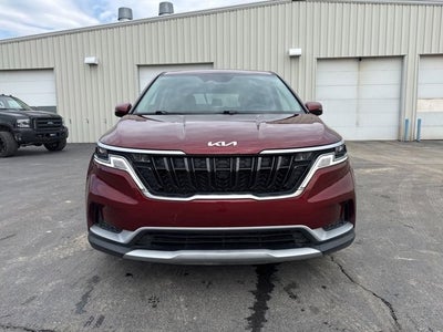 2024 Kia Carnival LX