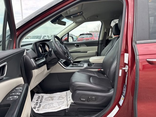 2024 Kia Carnival LX