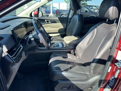 2025 Kia Carnival LXS