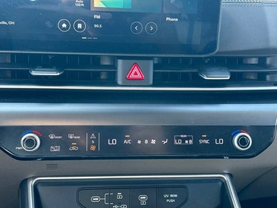 2025 Kia Carnival LXS