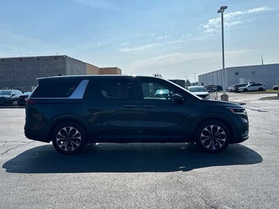 2024 Kia Carnival EX
