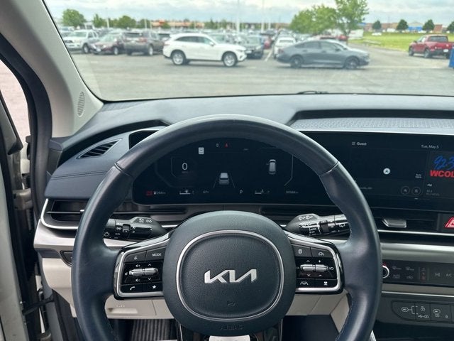2025 Kia Carnival SX