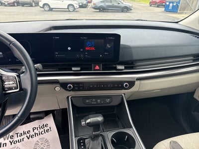 2025 Kia Carnival SX