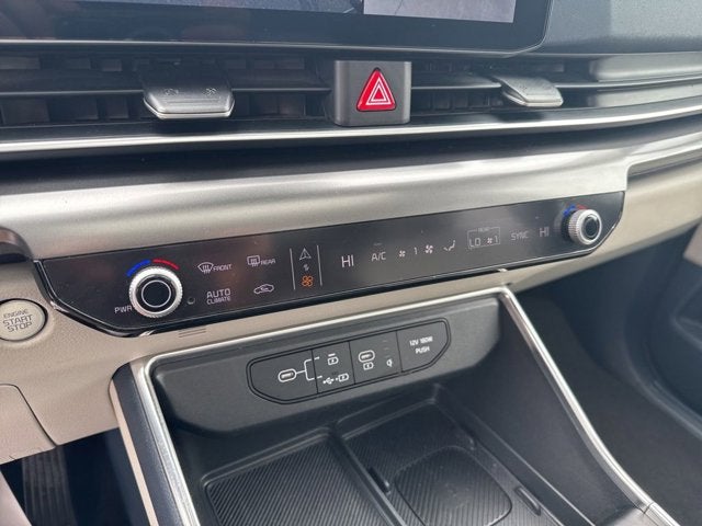 2025 Kia Carnival SX