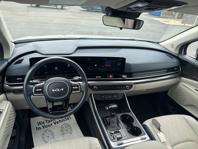 2025 Kia Carnival SX