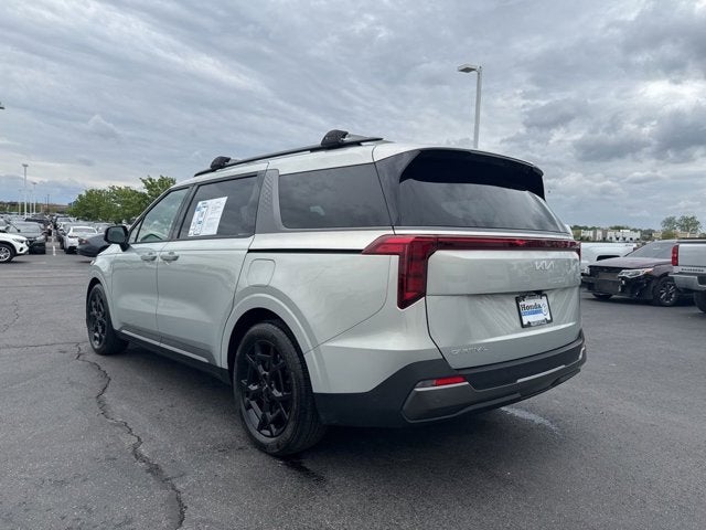 2025 Kia Carnival SX