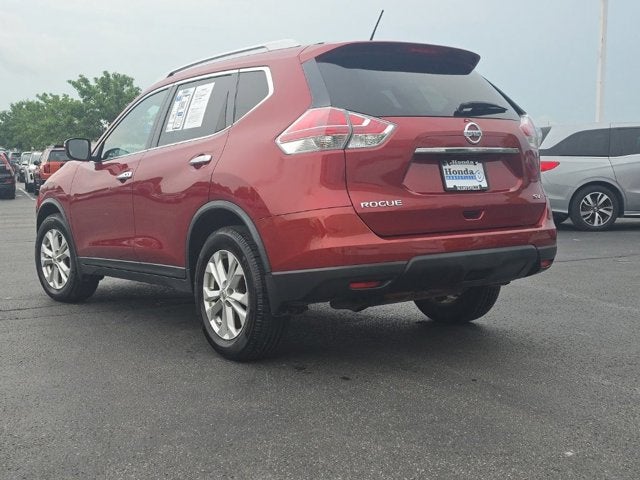 2016 Nissan Rogue SV