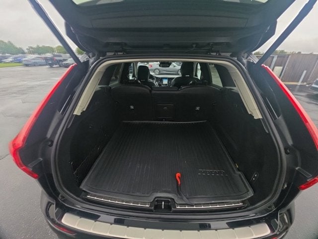 2019 Volvo XC60 T5 Momentum