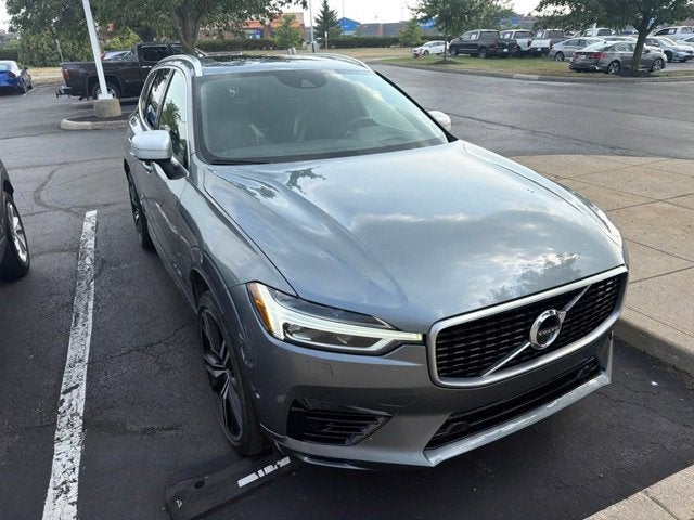 2019 Volvo XC60 Hybrid T8 R-Design