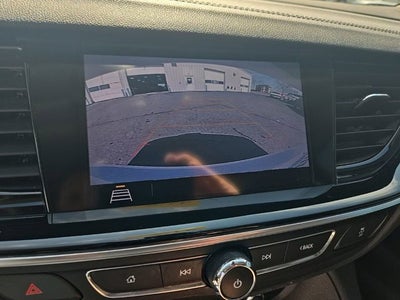 2018 Buick Regal TourX Essence