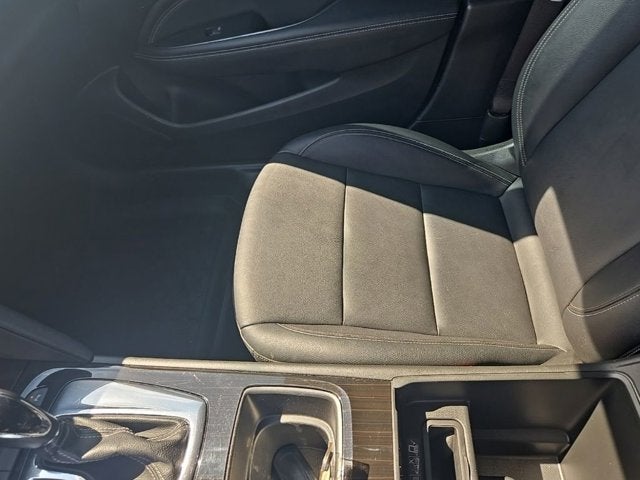 2018 Buick Regal TourX Essence