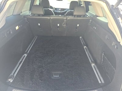 2018 Buick Regal TourX Essence