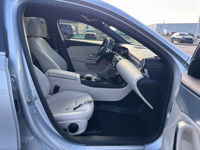 2022 Mercedes-Benz A-Class A 220