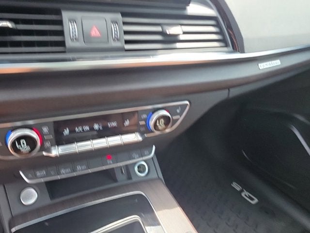 2023 Audi Q5 40 Premium